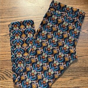 Pilcro Serif Anthropologie Corduroy Skinny Pants Size 30 EUC